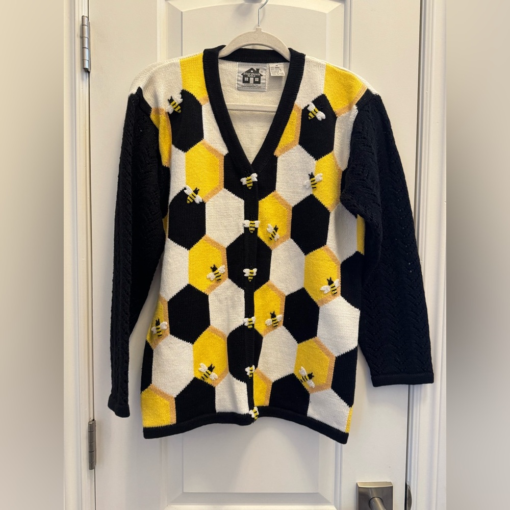 RARE Storybook Knits Bumble Bee Themed Cardigan Sweater Button Beaded Medium - Picture 7 of 8